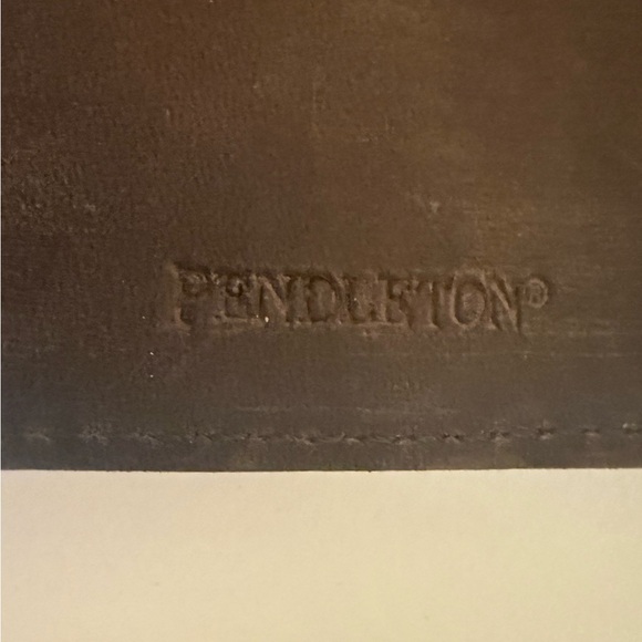 Pendleton Wallet - Picture 4 of 5